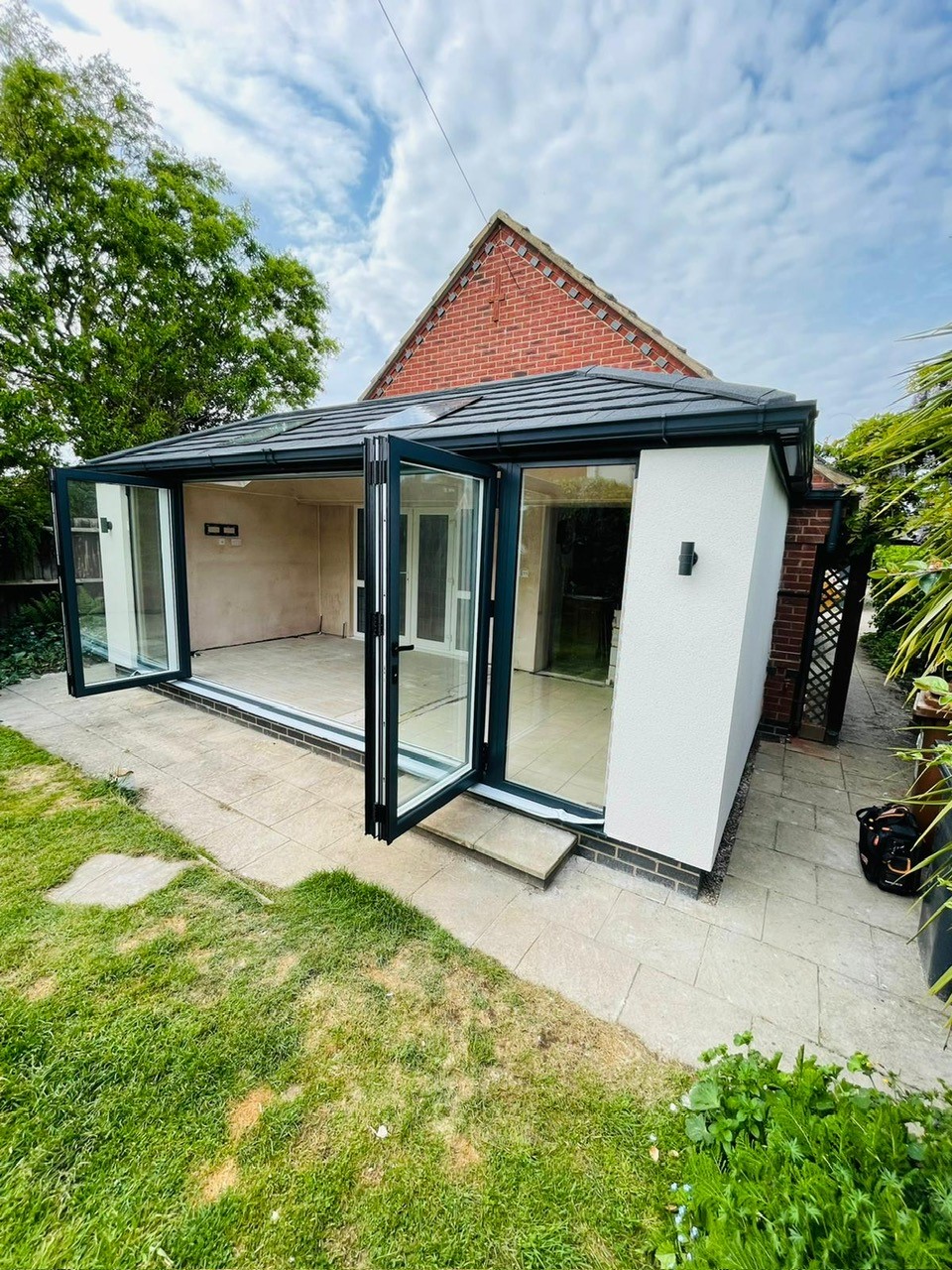 bifold doors dartmouth